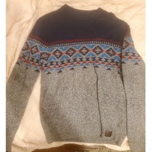 Hollister sweater